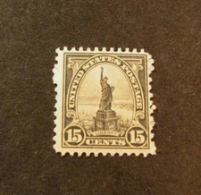 US Stamp Scott# 566 Statue of Liberty  MNH 1922-25  L168
