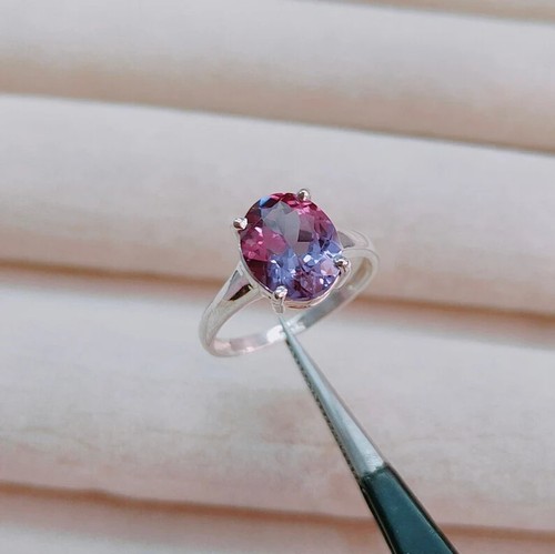 Oval Cut Alexandrite Ring, 925 Sterling Silver Jewellery, Wedding Jewellery - Picture 2 of 9