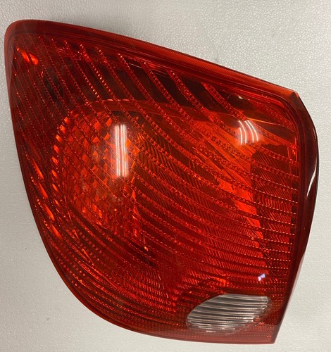 2005-2010 Pontiac G5 Chevy Cobalt Driver LEFT Tail Light Sedan GM# 15242809 OEM - Picture 2 of 6