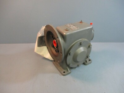 Winsmith Gear Reducer 004MCTS42000A8 4MCT 1800RPM 4.45HP 5Ratio 