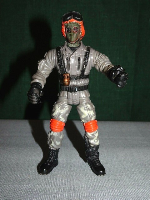 paratrooper toy soldier