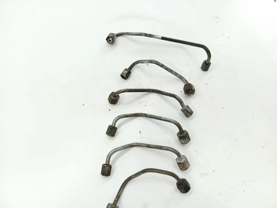 KIA Carens II 2009 Tuyau d'alimentation d'injecteur de carburant 103kW AMD162693 - Photo 2/4