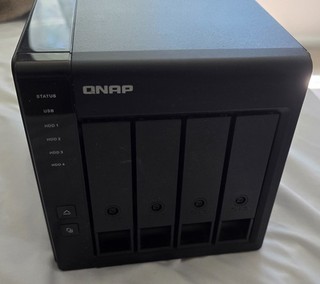 QNAP TR 004 4 Bay USB Type C Direct Attached Storage with Hardware RAID
