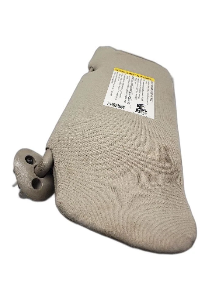 Parasol para pasajeros estilo clásico Opt AL0 para camioneta Sierra 1500 03-07 1291802 Foto 4 de 4