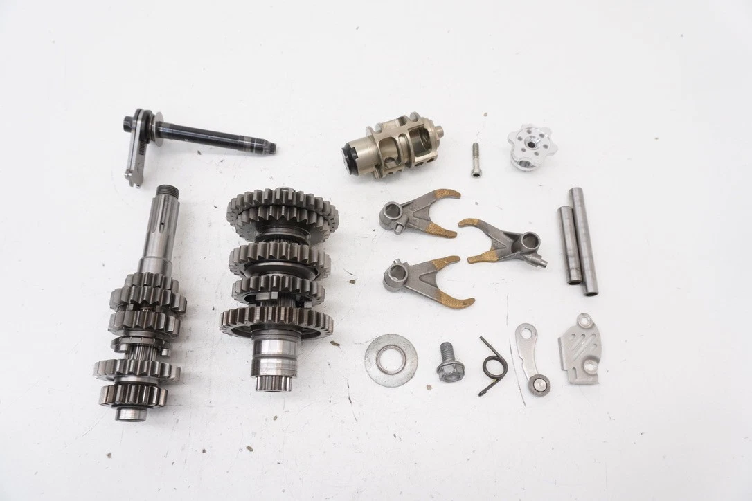 2016.5 KTM 250 SX-F Transmission OEM Tranny Gears Shift Shaft Forks Drum 16-22