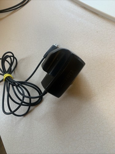 Genuine Samsung Travel Adapter Micro USB ATADM19UBE - 第 3/3 張圖片