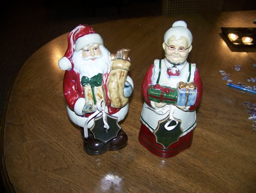 Kirkland's glasierte Keramik MR & MRS SANTA CLAUSE 11,5" große Weihnachtsfiguren - Bild 1 von 3