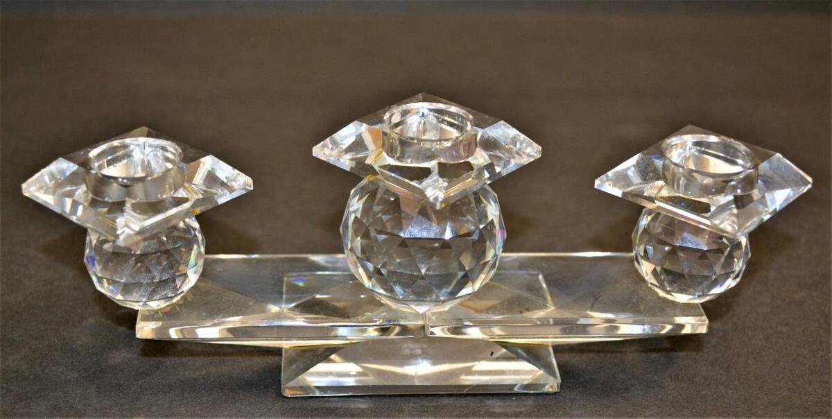 Vtg Blog Logo SWAROVSKI Austria Crystal 3 Hole BALL Style Vtg Blog Logo SWAROVSKI Austria Crystal 3 Hole BALL Style