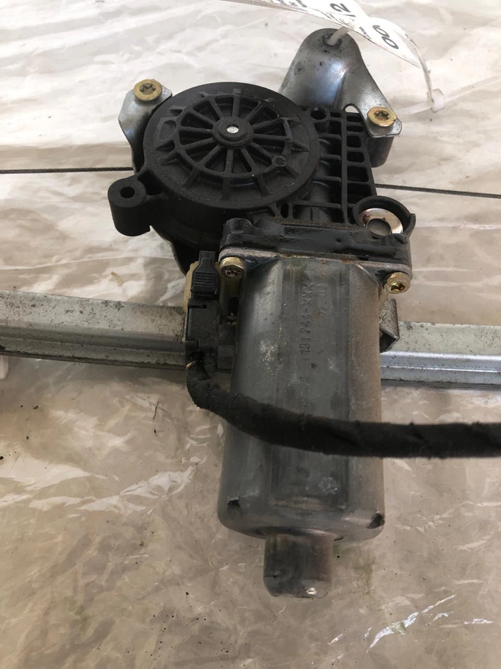 MERCEDES BENZ CLASE E E300D 1996-2003 puerta trasera regulador ventana derecha derecha OEM Foto 4 de 4