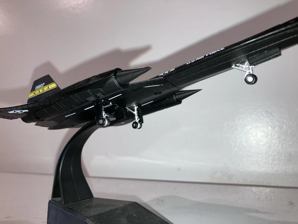 压铸SR-71黑鸟B2轰炸机 — 第 3/4 张图片