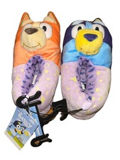 Bluey Toddler Girl Size 7/8 Glow in The Dark Slippers Warm Bluey Bingo NEW