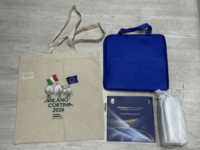 Milano Cortina 2026 Abschlussfeier Olympische Winterspiele Zuschauer Goodie Bag