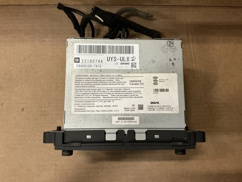 GMC YUKON XL1500 2013-2014 AM FM receptor de radio pantalla GPS OEM 23180744 Foto 3 de 4