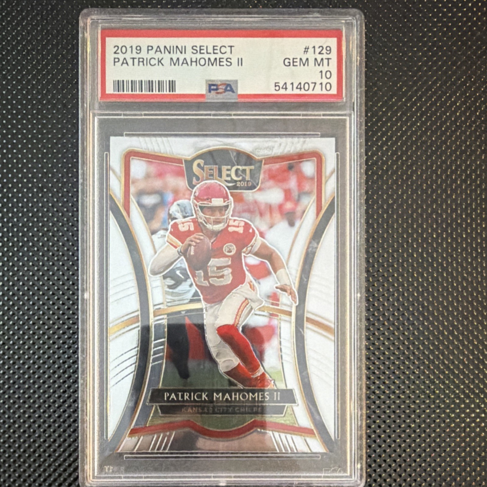 2019 Panini Select Premier Level Patrick Mahomes II #129 PSA 10 Chiefs