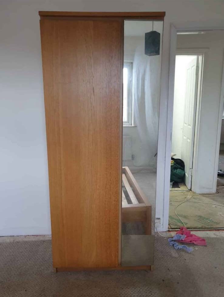Picture 1 of 1
