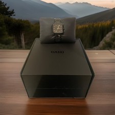 Rado True Square Black Dial Women's High-Tech Ceramic Watch R27080172 RRP£1650