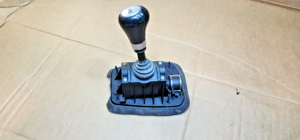 03-07 BMW E46 330Ci Sequential Manual Steptronic Gear Shifter SMG 750708002 OEM - Image 2 of 4
