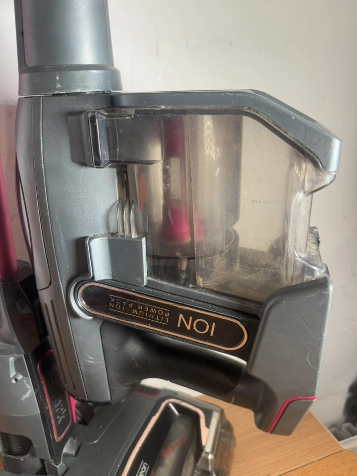 Shark DuoClean Pink Cordless Vacuum Cleaner Serviced IF200UKT Handheld Bundle - Image 3 of 4