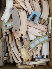 Wooden railway Ramdon Stuff