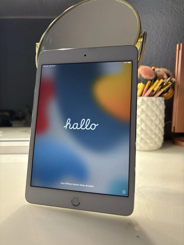 Apple iPad mini (4th generation) · 128GB · Wi-Fi, Foto 1 von 5