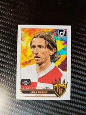 Luka Modric 2025-26 Panini Donruss Road To FIFA World Cup 26 Pitch Kings #15