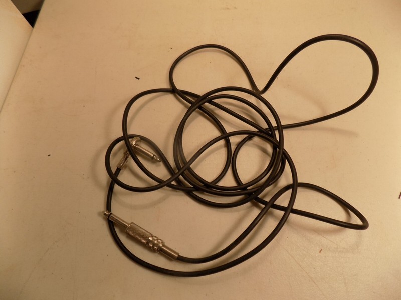 VINTAGE 1960's 70s JAPAN MADE ELECTRIC GUITAR COIL CORD BLACK  10 FT. CABLE AMP