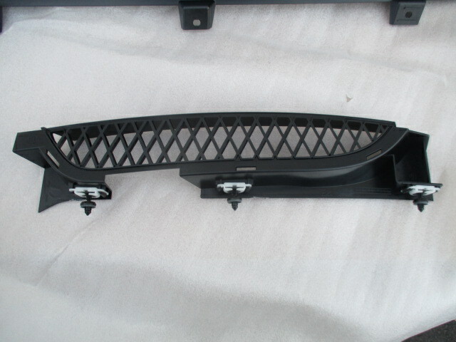 08 09 10 11 12 13 14 AUDI R8 QUARTER PANEL B-PILLAR TRIM RH 420853174BGRU  4.2L