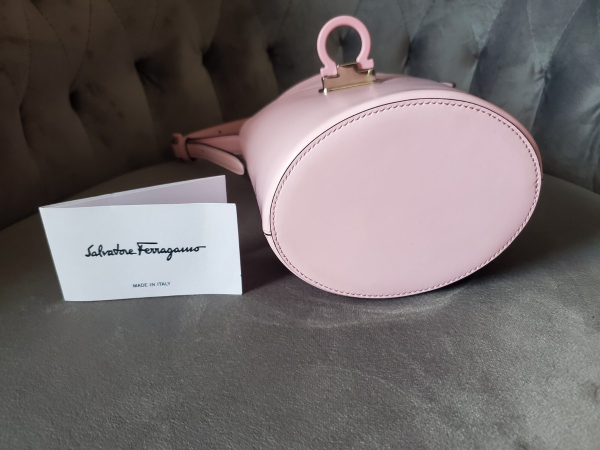 Salvatore Ferragamo Trifolio bag Pink | eBay