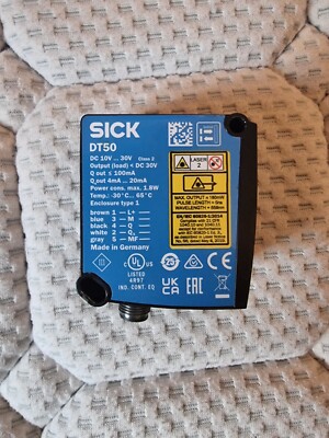 SICK DT-50-p1113 Laser Entfernungssensor 0,2m-10m nagelneu, nie benutzt.  UK Lager