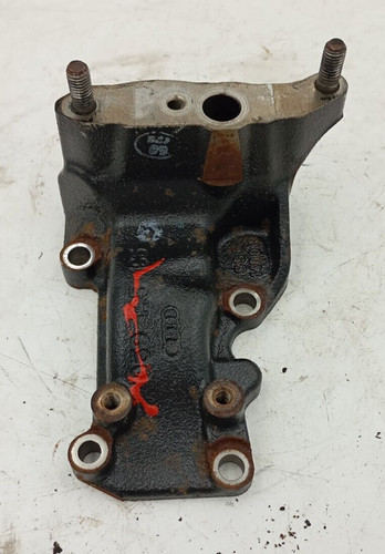 Original Audi A6 Abgaskrümmer Halterung 059145195