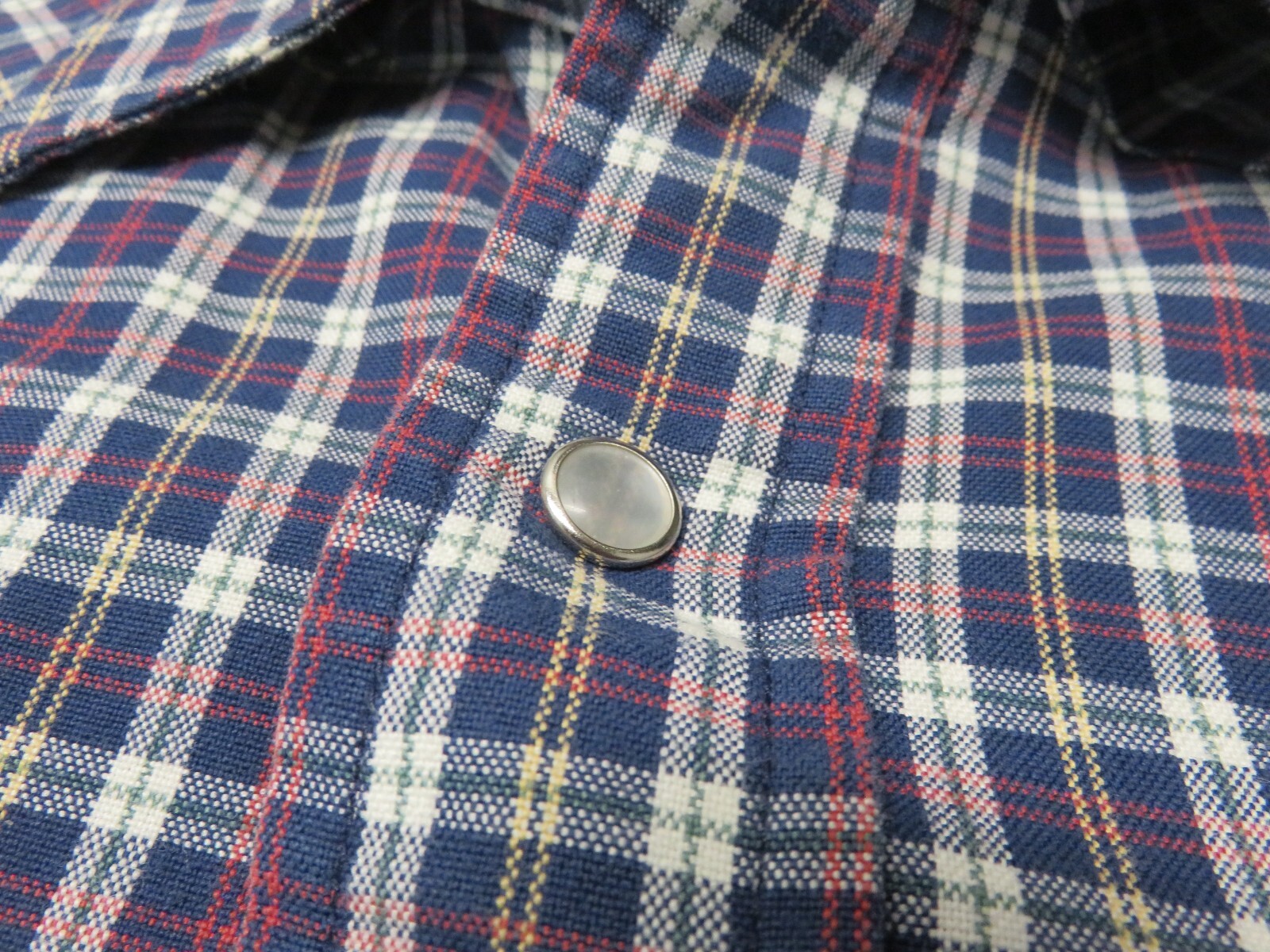 Pendleton Pearl Snap Short Sleeve Button Front Sh… - image 8