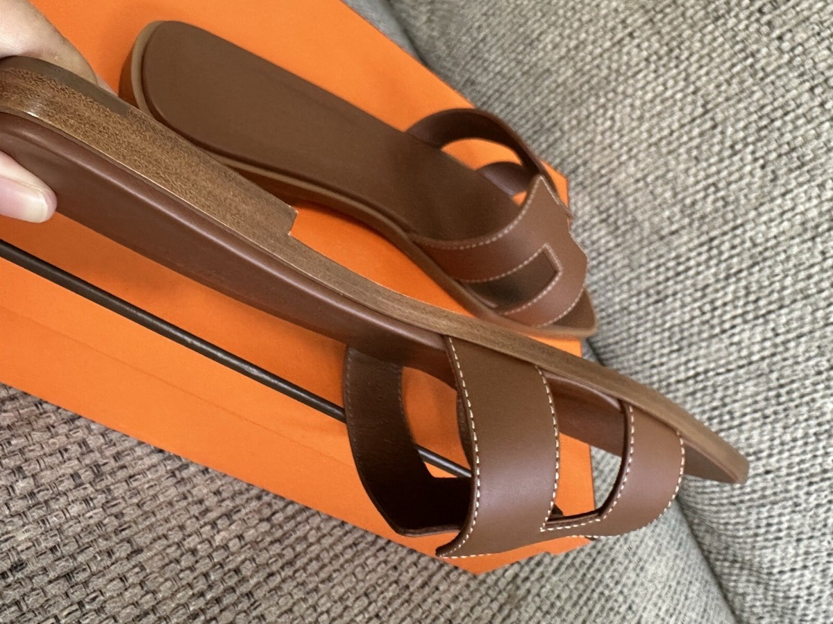 NEW in box HERMÈS Brown Gold Calfskin Oran Sandals** CHOOSE
