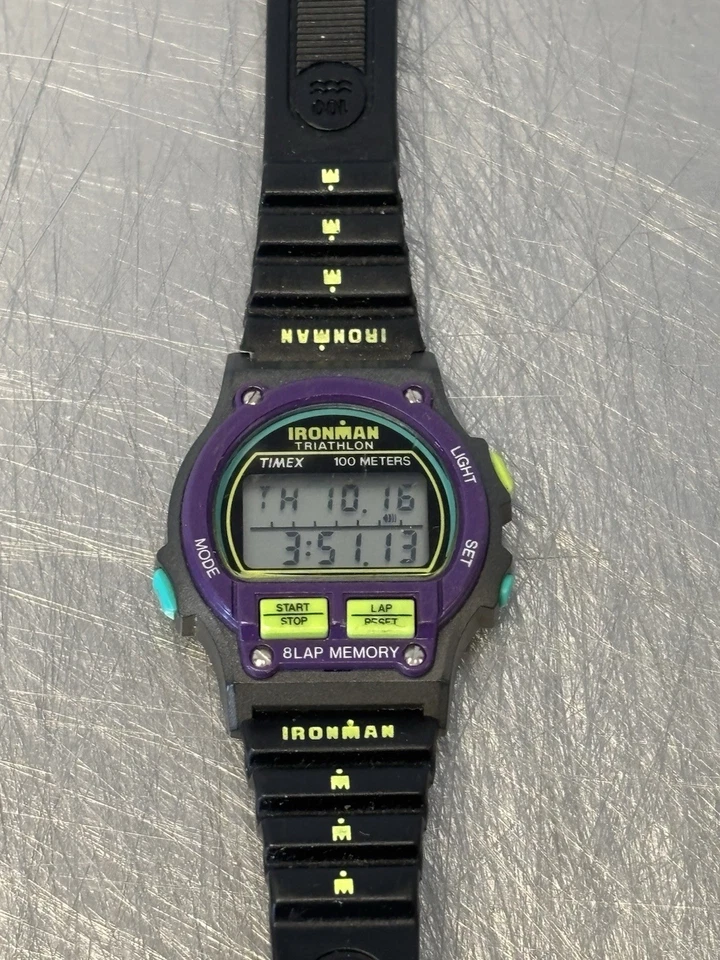 Rare TIMEX 1st generation Ironman Triathlon Watch purple/neon green. Vintage  - Image 4 of 4