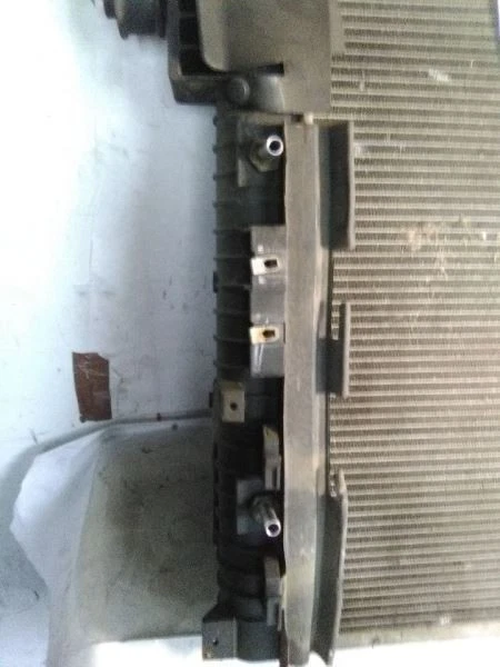 08-10 Ford F250SD Pickup Super Duty radiador 5,4 litros, automático, aire acondicionado Foto 3 de 4