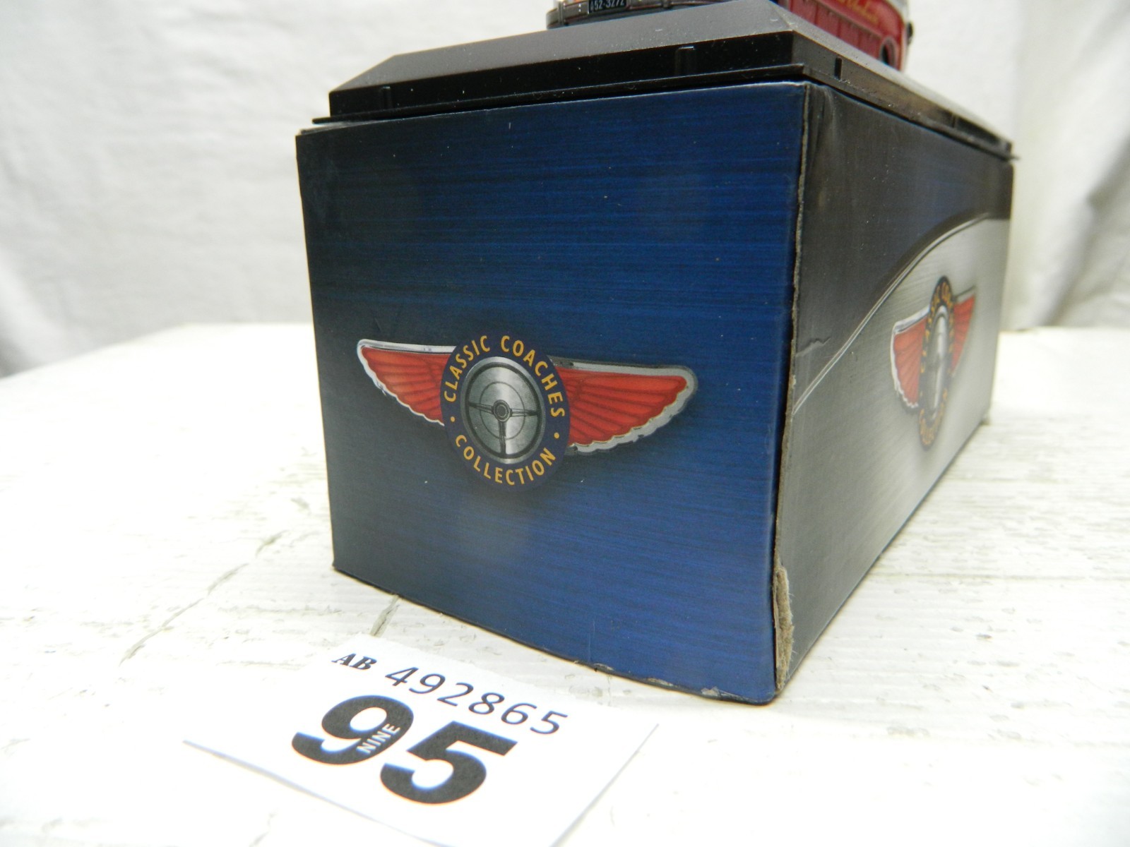 Atlas Classic Coaches 1:72 Kassbohrer Setra S8 Coach  Box 4 642 105 thumbnail 6