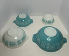 PYREX  CINDERELLA AMISH BUTTERPRINT NESTING BOWL SET OF 4  441, 442, 443, 444