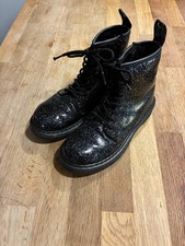 Dr Doc Martens Air Wair Boots Girls Size 2 sparkly 
