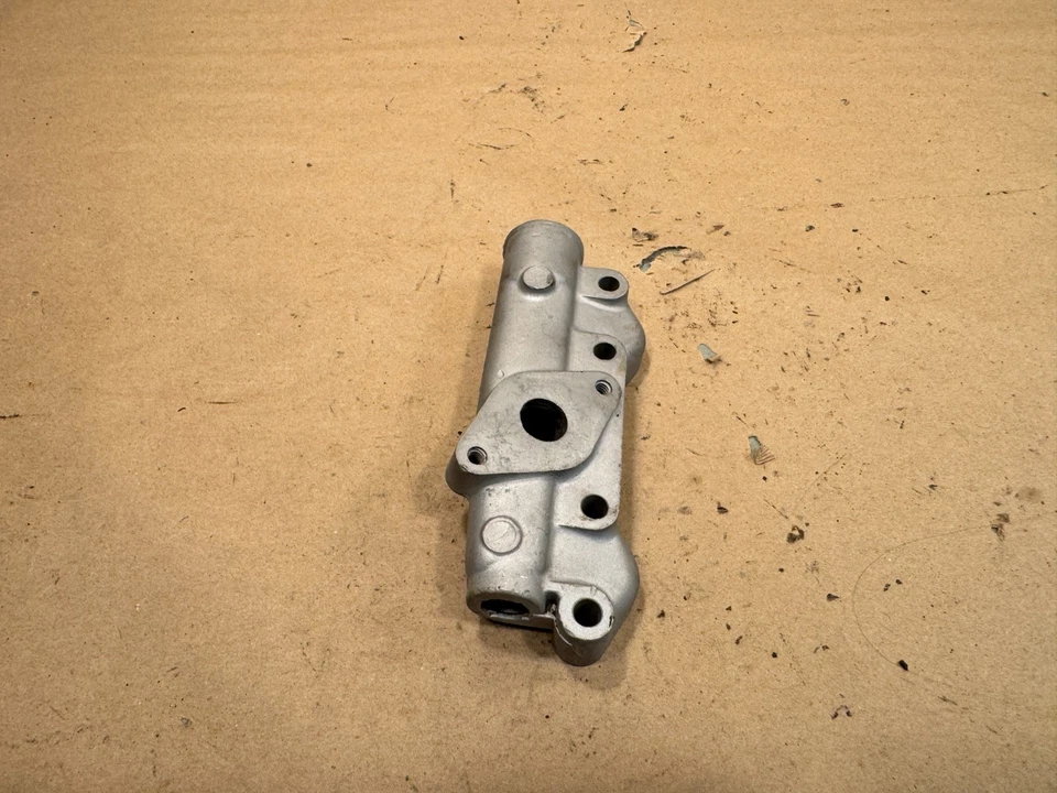 Jaguar XJS Leyland Water Rail Thermostat Water Rail OEM PN P42569D - Image 4 of 4