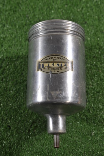Tweeten Vintage Billiard Powder Dispencer