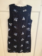 Ann Taylor Dress 8 Black Eyelet Floral Embroidered Sleeveless Sheath