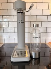 Aarke Carbonator 3 Sparkling Water Soda Maker Matte Black with Bottle