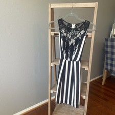 GUESS Black & White Vertical Striped Lace Illusion Fitted Dress Date Cocktails