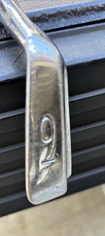 Tommy Armour PGA 9 Iron Stiff Flex Steel Shaft 37.5 Inches Right Hand - Image 2 of 4