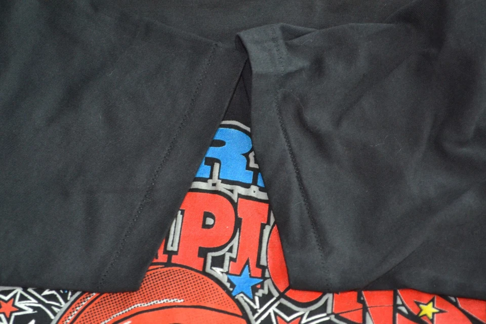 Camisa negra grande de colección 1990 Detroit Pistons Campeones del Mundo espalda 2 espalda para hombre Foto 4 de 4