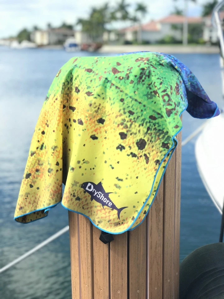 Toalla de microfibra MAHI MAHI Skin Design de DRYSHORE Foto 4 de 4