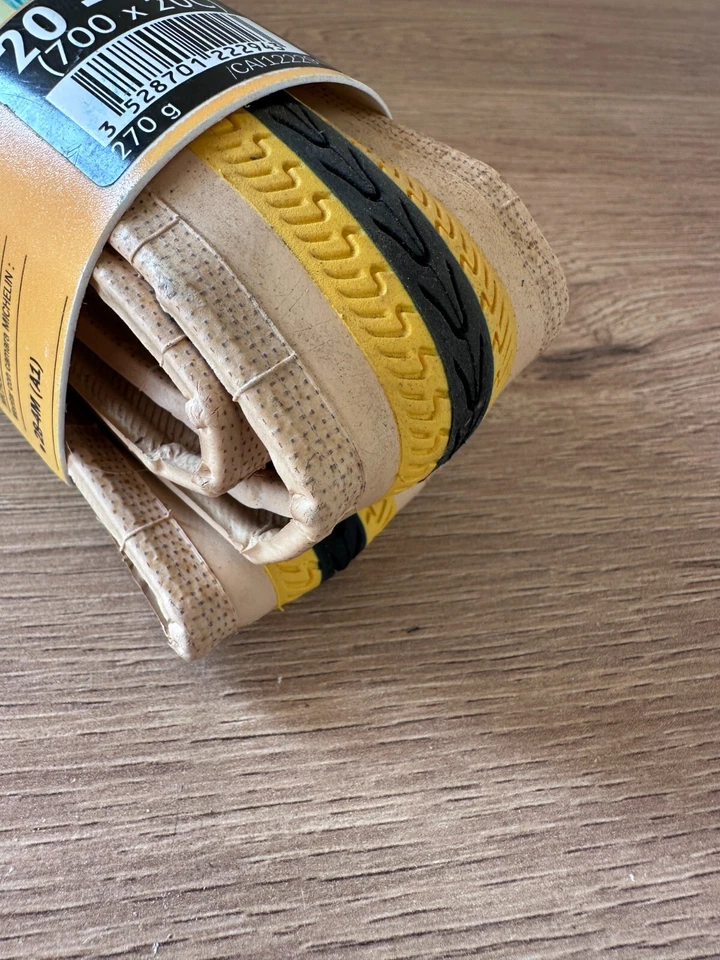 Retro Fahrradteile - NOS MICHELIN AXIAL SPORT STRASSENREIFEN 700C 20C Braun - Bild 4 von 4