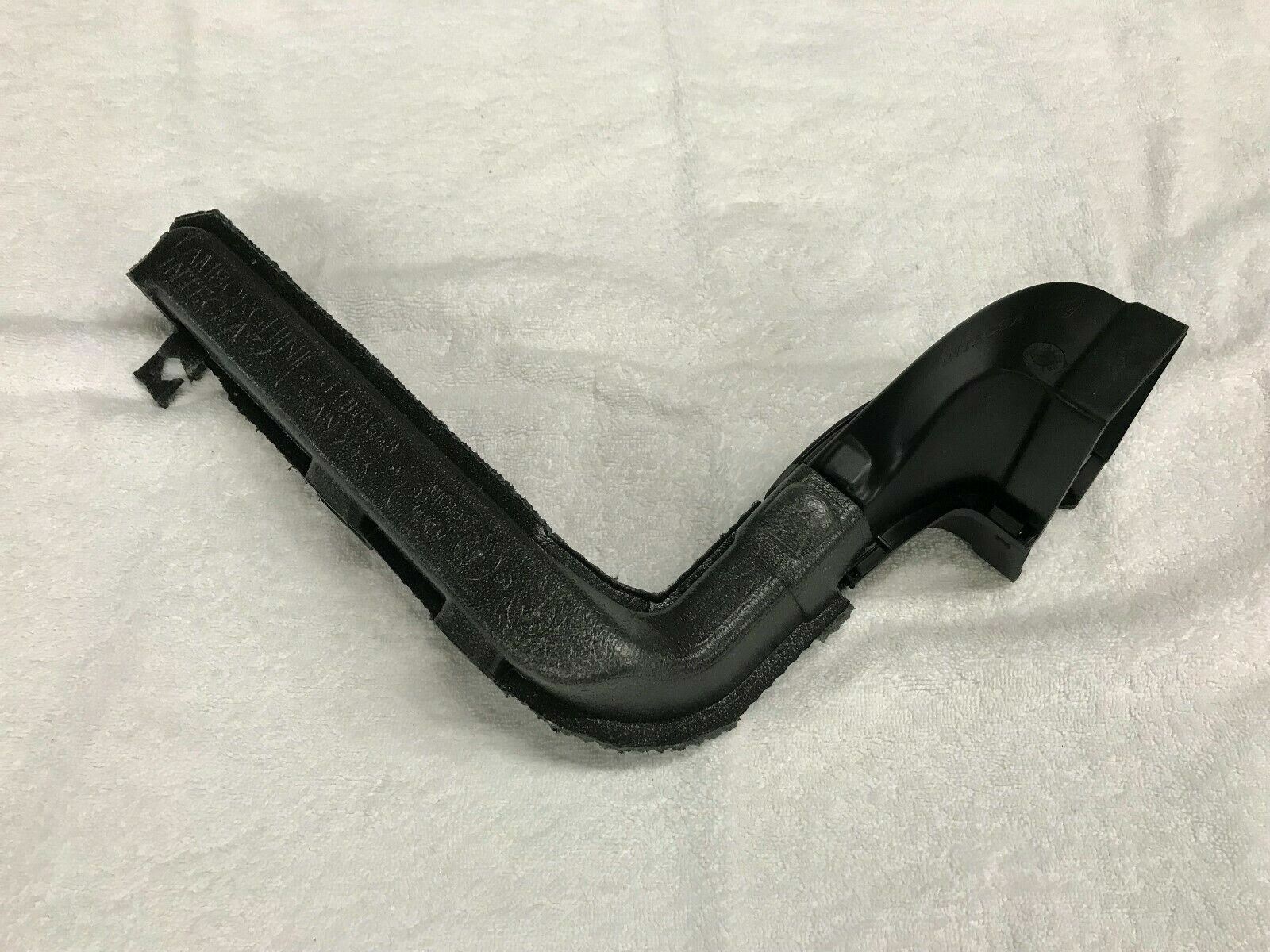 LAMBORGHINI HURACAN LP610 PASSENGER RIGHT AIR DUCT FOOTWELL GUIDE OEM 4T1819668