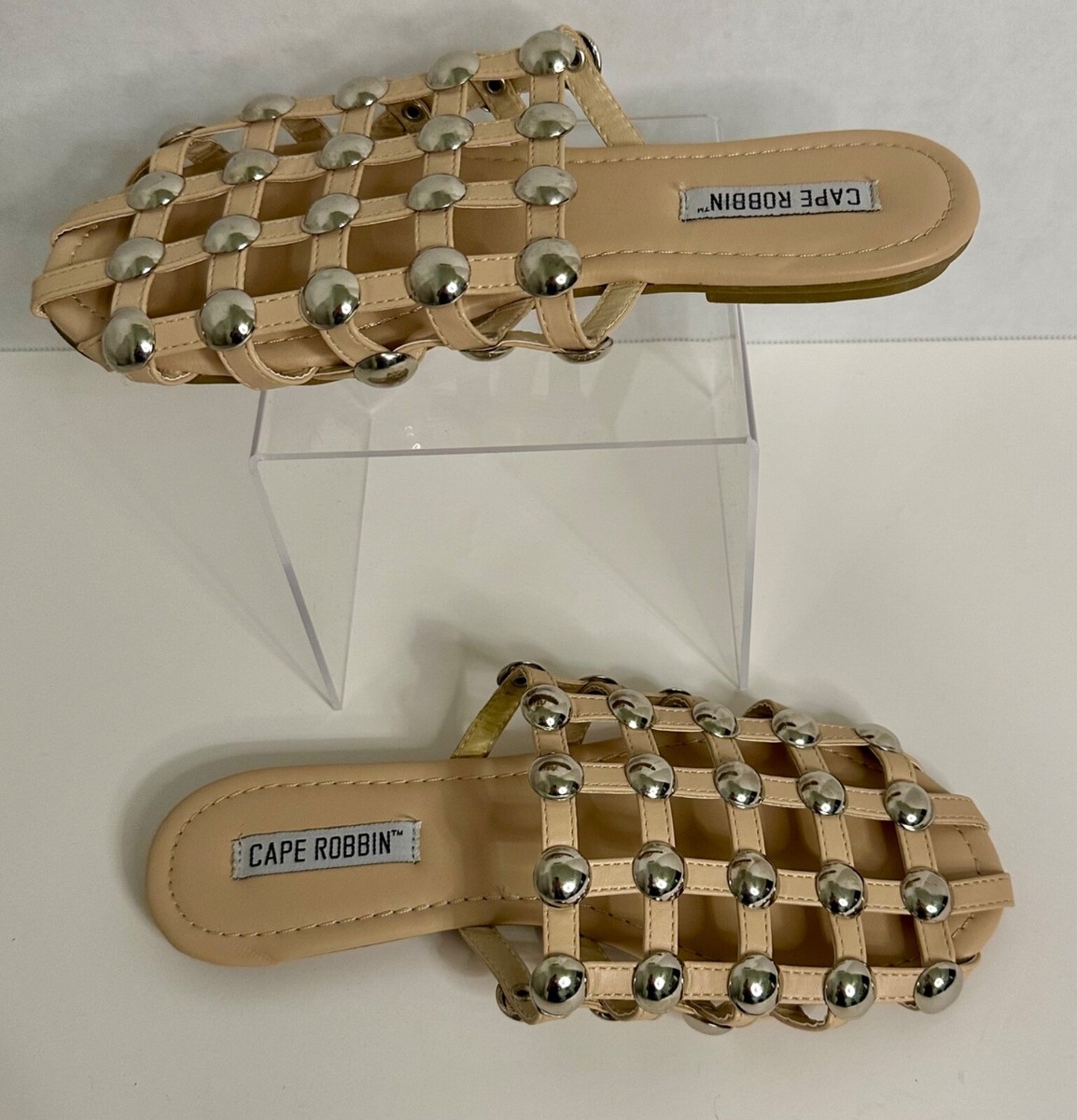 Cape Robbin Womens Studded Sandals/Flip Flops Size