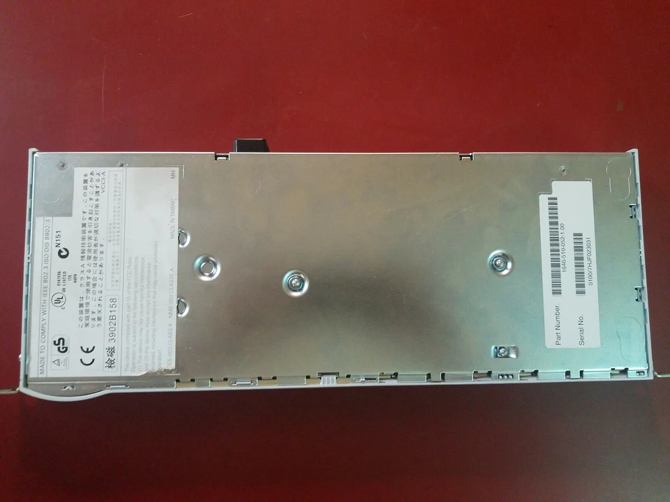 3COM 1646-510-052-1.00 3C16465C Baseline 10/100 Switch - 60 day warranty - Image 3 of 3