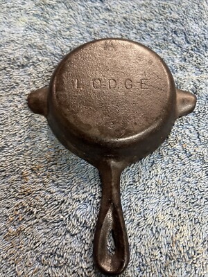 Lodge #2 Cast Iron SKILLETs Miniature Frying Pan  Ashtray